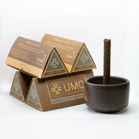 Kit Greda con portaincienso de cerámica y 4 cajas de incienso Canelo y Cedro · Umo Recolector
